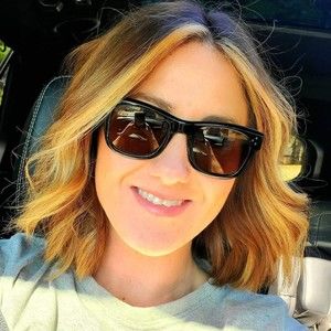 Meet your Posher, Posh